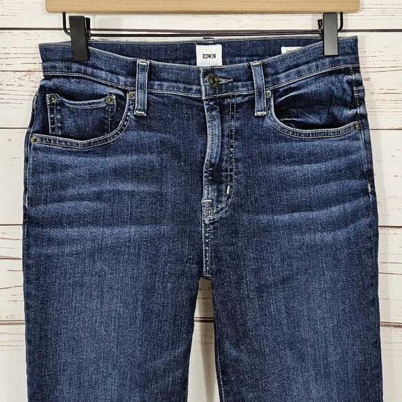 EdwinBree Crop Slim Straight Dark Wash Jeans NWOT